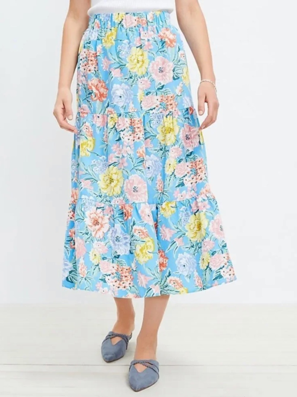 LOFT Adorable Blue W/ Floral Print Linen Blend Tiered Midi Skirt Size XS